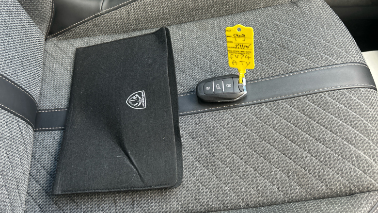 Peugeot 2008 1.2 PureTech 130 Allure 5dr Petrol Estate